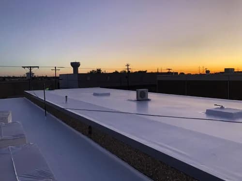 Curb Appeal Roofing - Photo 3