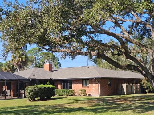 Deluck and Sons - Roofing & General Contracting