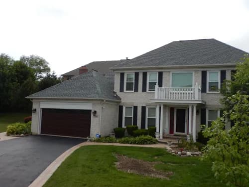 DELUXE ROOFING INC. - Photo 4