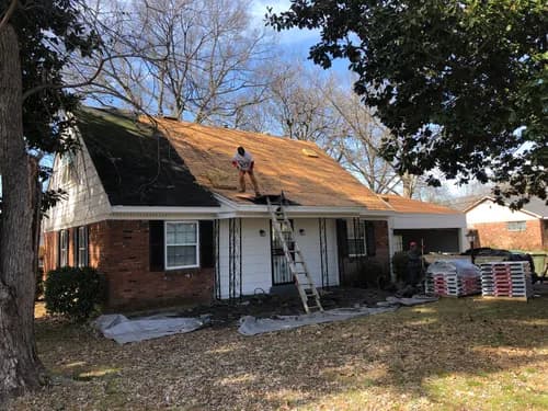 Discount Roofing - Photo 2