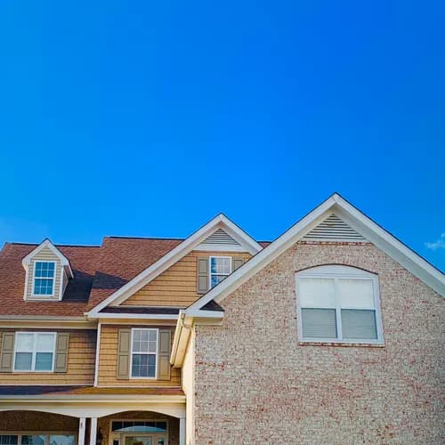 Distinctive Roofing - Clarksville - Photo 4