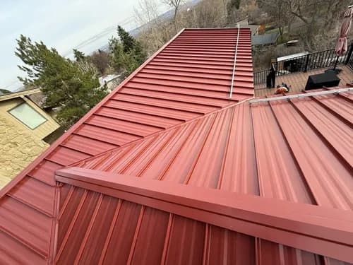 Donahue Roofing & Siding - Photo 4