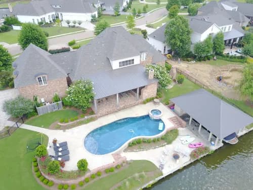 Duro-Last Roofing Inc - Photo 1