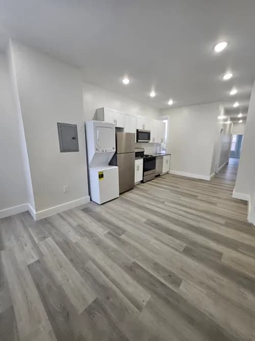 East Coast Residential LLC - Photo 5