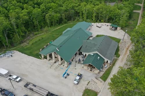 Everest Exteriors - Photo 2