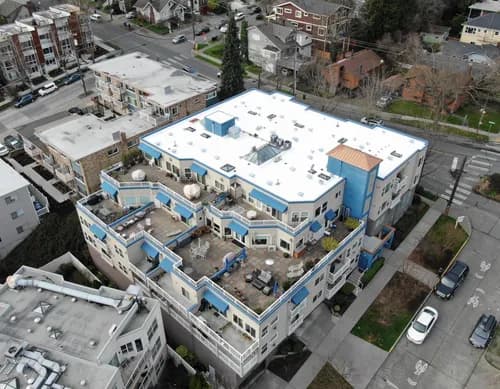 Flat Roof Pros — Roofing contractor for all types of roofs