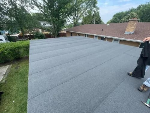 Garcias roofing & siding Inc - Photo 3