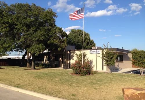 Garland Roofing Co - Photo 5