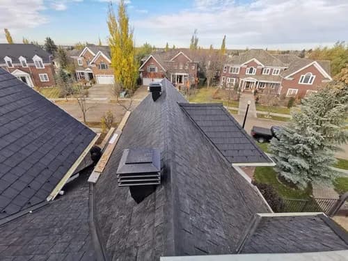 Golden Arches Roofing and Construction