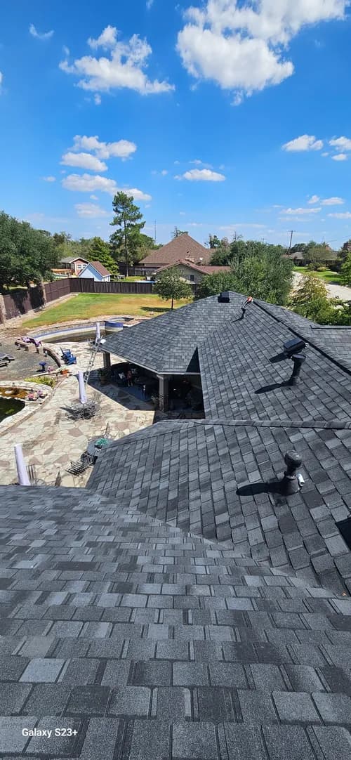 Golden Arches Roofing and Construction - Photo 2