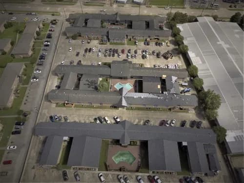 Grizzly Commercial Roofing - Photo 1