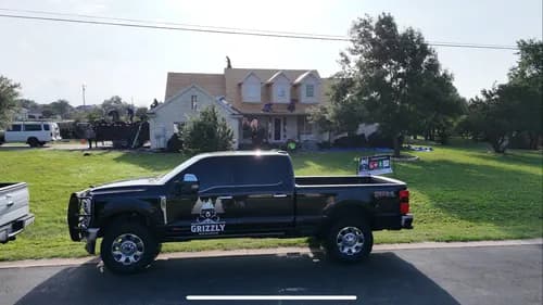 Grizzly Roofing and Construction