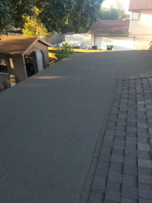 Guillen Roofing And Construction - Photo 1