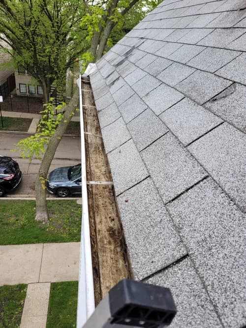 Gutters Roofing Installation Repair Loja