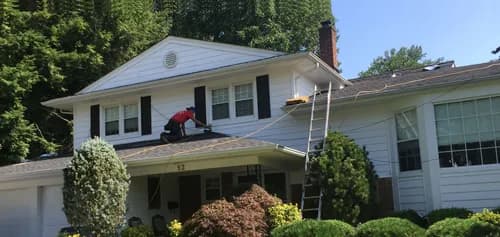 H. Recinos Roofing Contractors - Photo 2