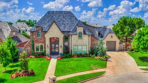 Hailstone Roofing & Construction - Photo 3