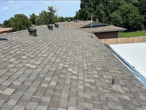 Hailstone Roofing & Construction - Photo 5