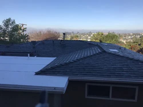 Hernandez Roofing Inc