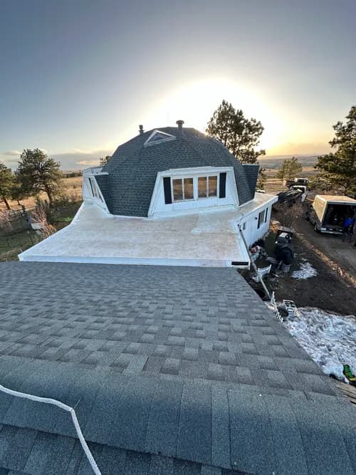 Hernandez & Sons Roof Repair - Photo 4