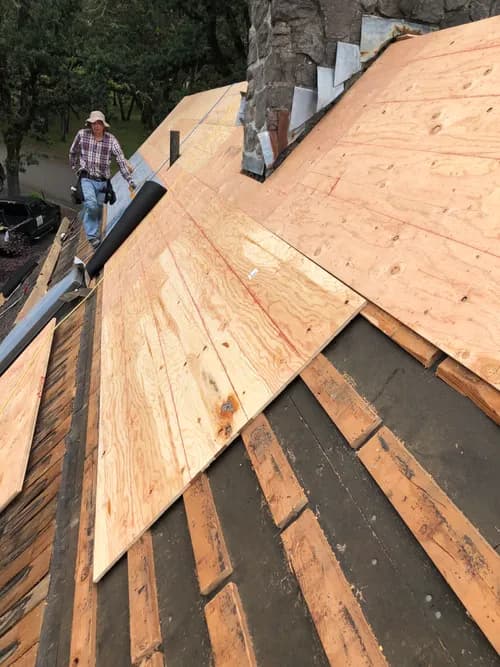 High Class Roofing, LLC - Photo 3