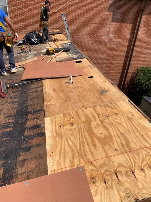 High Quality Roofing Home Improvement - Photo 5