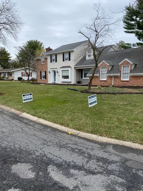 Holencik Exteriors - Photo 2