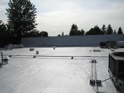 Holtzlander Roofing and Services, LLC - Photo 1