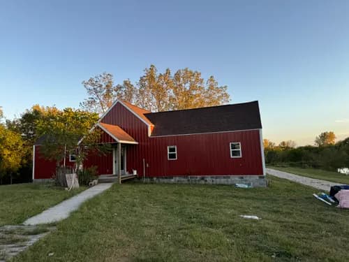 Hometown Roofing and Exteriors, LLC - Photo 1