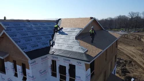 HOOSIER ROOFING & EXTERIORS - Photo 2