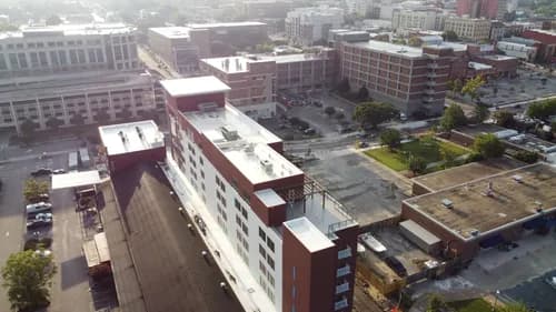 Hound Roofing - Photo 1