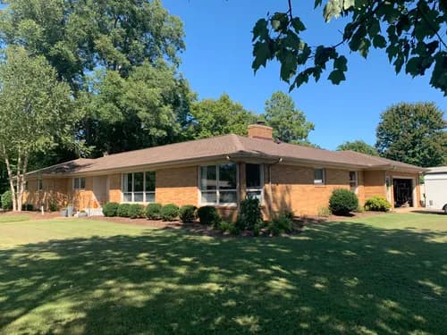 Integrity 1st Roofing & Exteriors Inc. - Photo 1