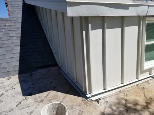 J & R Roofing - Photo 3