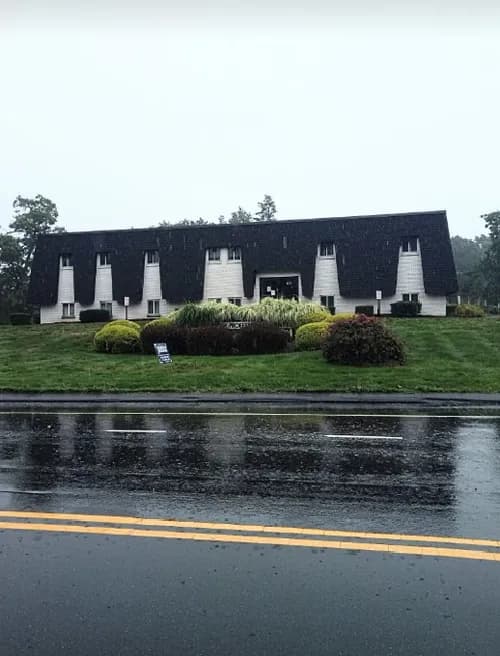 Jenkins Roofing - Photo 3