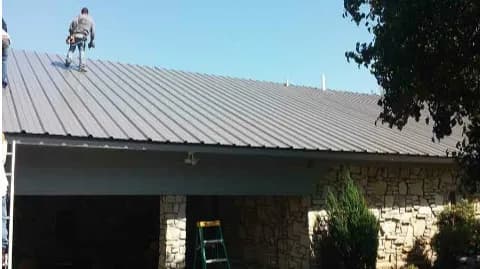 JIREH ROOFING - Photo 5