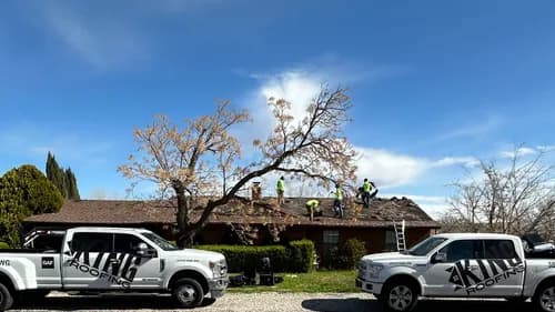 King Roofing - Photo 1