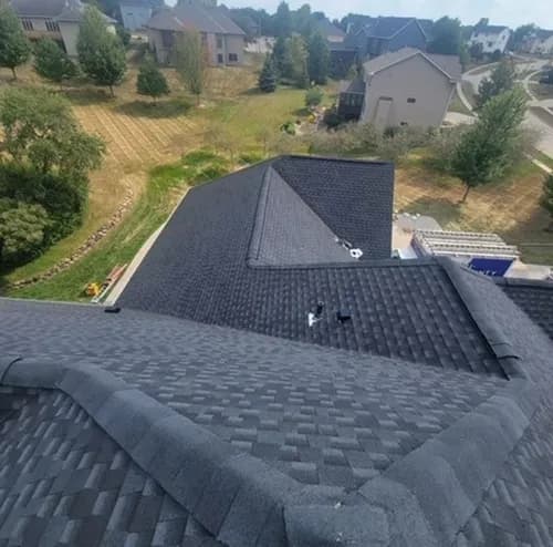 L&M Roofing Solutions - Photo 1