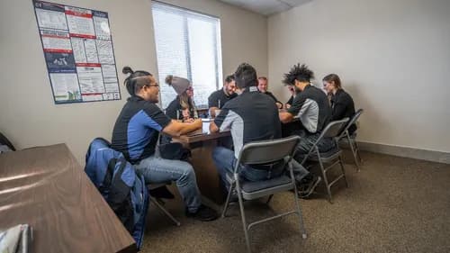 LA Roofing LLC - Photo 1