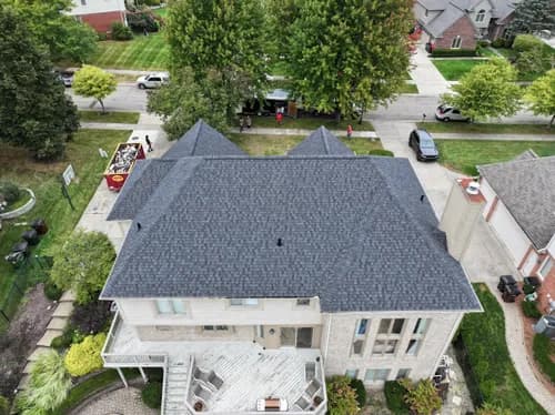 Leading Edge Roofing - Photo 2