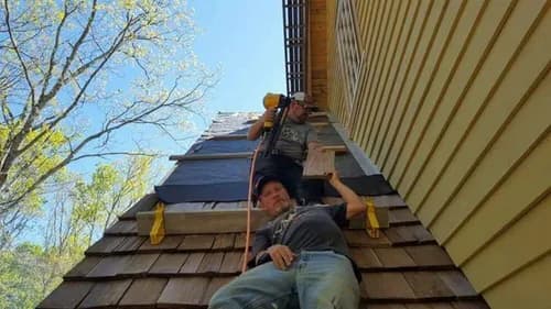Lepards Roofing and Remodeling - Photo 4