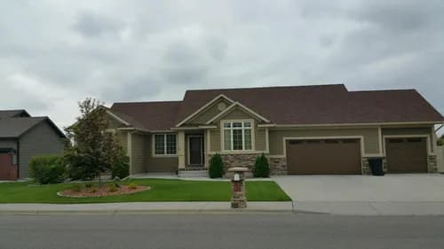 Levi's Roofing And Siding, Inc - Photo 3