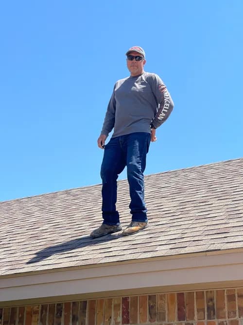 Lopez Roofing - Photo 4