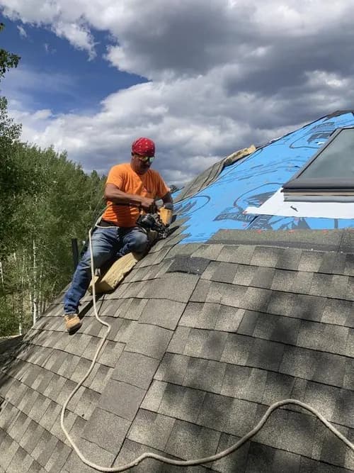 Lousberg Roofing & Exteriors - Photo 4