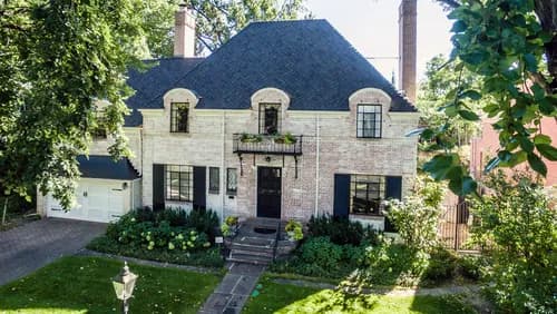 Lousberg Roofing & Exteriors - Photo 3