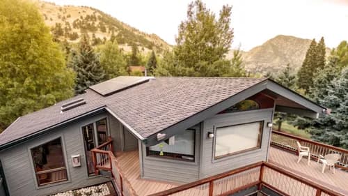 Lousberg Roofing & Exteriors - Photo 2