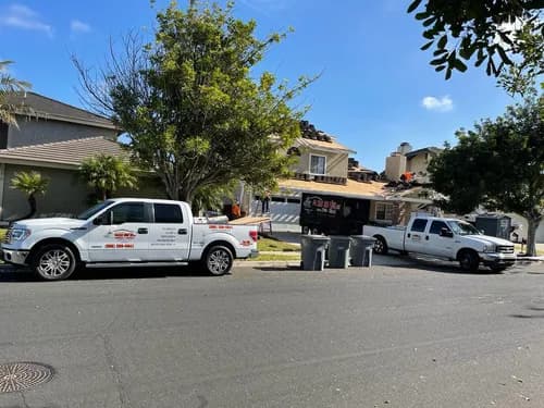 Macias Roofing Inc. - Photo 2