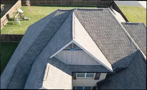 Manhattan beach Roof Repair & Commercial Roofing - Photo 3