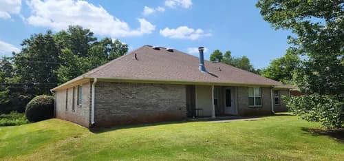 Manny's Roofing and Construction, LLC. - Photo 5