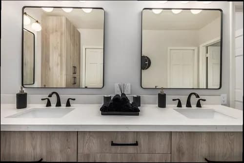 Martinez Brothers Roofers LLC