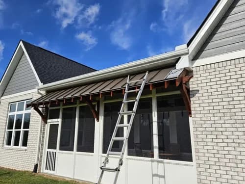 Martinez Roofing - Photo 2