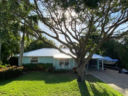 Metal Roofing Contractors